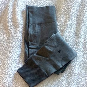 Lululemon Wunder Under High Rise Thermal Legging Size 6